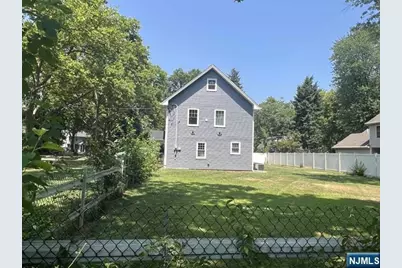 125 Arcola Avenue, Paramus, NJ 07652 - Photo 30