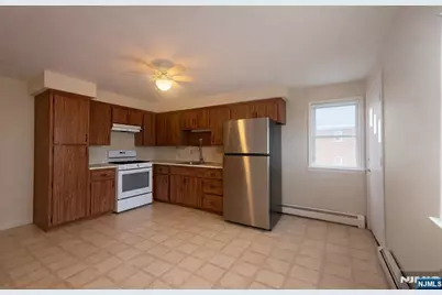 121 Pierre Avenue 2 #2, Garfield, NJ 07026 - Photo 4