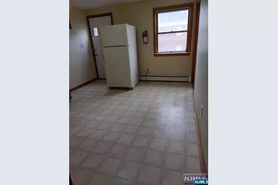121 Pierre Avenue 2 #2, Garfield, NJ 07026 - Photo 8