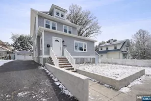 146 Poplar St, Ridgefield Park, NJ 07660 - Photo 2