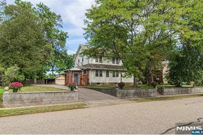 10 Tilley Avenue, Pequannock Township, NJ 07444 - Photo 1
