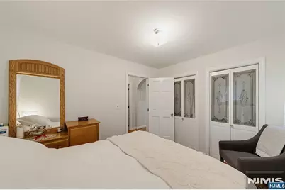 10 Tilley Avenue, Pequannock Township, NJ 07444 - Photo 16