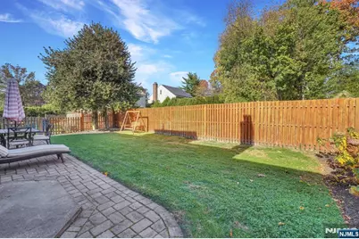 180 Highfield Lane, Nutley, NJ 07110 - Photo 30