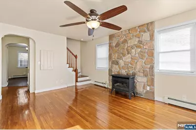 62 Johnson Avenue, Wallington, NJ 07057 - Photo 2