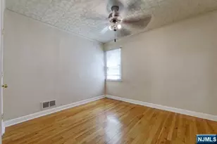 15-47 Elmary Pl, Fair Lawn, NJ 07410 - Photo 6