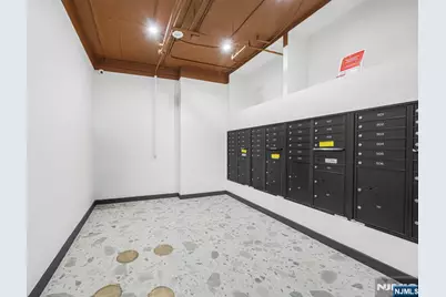 1 Mallory 405 #405, Jersey City, NJ 07305 - Photo 14