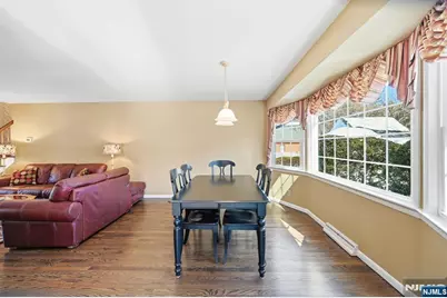 17 Pascack Road, Park Ridge, NJ 07656 - Photo 10