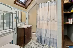 194 Saddle River Rd, Saddle Brook Township, NJ 07663 - Photo 28