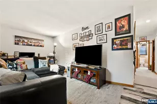 194 Saddle River Rd, Saddle Brook Township, NJ 07663 - Photo 10