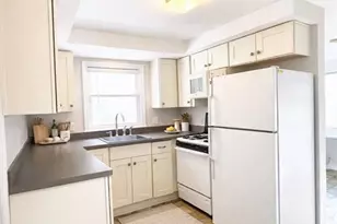 66 Stuart Street B, Waldwick, NJ 07463 - Photo 4