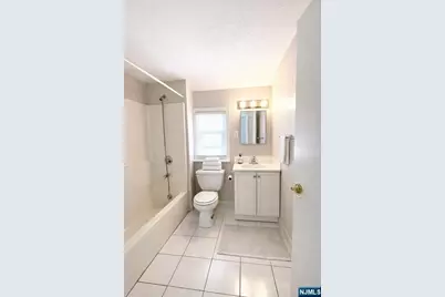 66 Stuart Street B #B, Waldwick, NJ 07463 - Photo 6