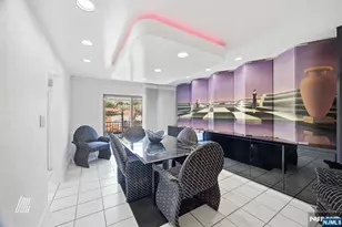 1511 John St, Fort Lee, NJ 07024 - Photo 8