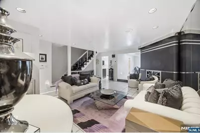 1511 John Street, Fort Lee, NJ 07024 - Photo 6