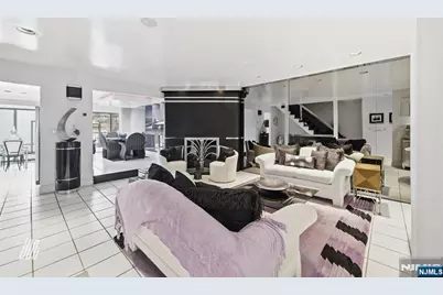 1511 John Street, Fort Lee, NJ 07024 - Photo 4