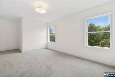 4 Sterling Drive, Sussex, NJ 07461 - Photo 8