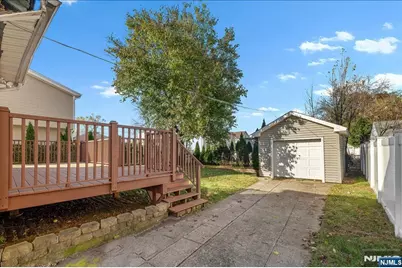 24-09 Rosalie Street, Fair Lawn, NJ 07410 - Photo 28