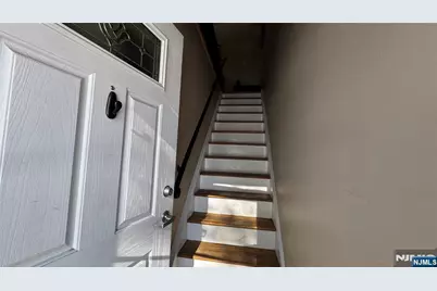 210 Washington Drive, Ramsey, NJ 07446 - Photo 2