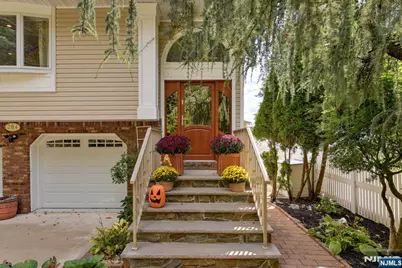 204 Gilbert Avenue, Elmwood Park, NJ 07407 - Photo 2