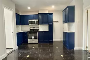 17 Cleveland Ave 3, Harrison, NJ 07029 - Photo 2