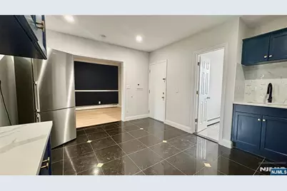 17 Cleveland Avenue 3 #3, Harrison, NJ 07029 - Photo 6