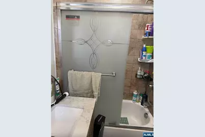 15 Harrison Place, Clifton, NJ 07011 - Photo 6