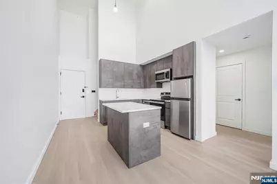 1 Mallory Avenue, Jersey City, NJ 07305 - Photo 4