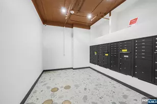 1 Mallory 506, Jersey City, NJ 07305 - Photo 10