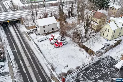 27 Oakwood Avenue, Orange, NJ 07050 - Photo 1