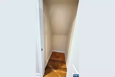 56 Woodward Avenue, Rutherford, NJ 07070 - Photo 22