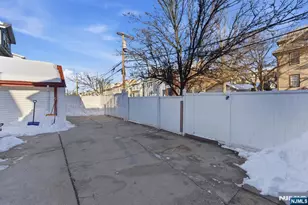 407 3rd Ave, Newark, NJ 07107 - Photo 22