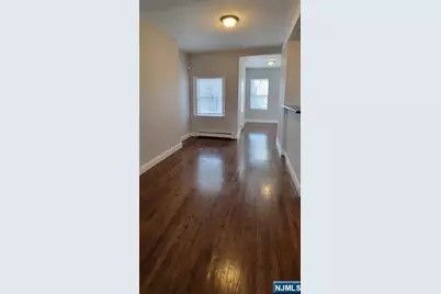 110 Peabody Place, Newark, NJ 07104 - Photo 16