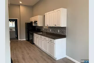128 Locust Avenue A #A, Wallington, NJ 07057 - Photo 2