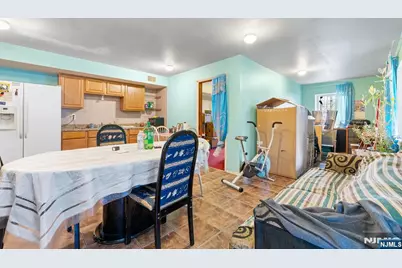 116 Oak Street, Jersey City, NJ 07304 - Photo 8