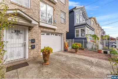 116 Oak Street, Jersey City, NJ 07304 - Photo 34