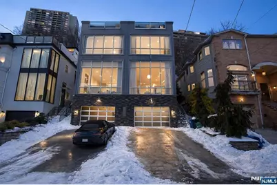 760 E Undercliff B #B, Edgewater, NJ 07020 - Photo 2