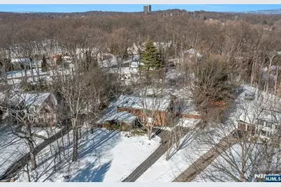 566 Faletti Way, River Vale Township, NJ 07675 - Photo 46