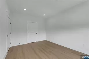 255 Ridge Road 303, Lyndhurst Township, NJ 07071 - Photo 14