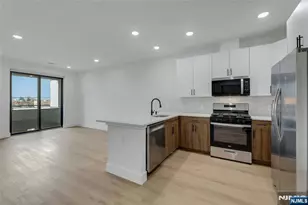 255 Ridge Road 303, Lyndhurst Township, NJ 07071 - Photo 8