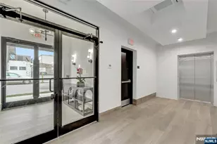 255 Ridge Road 305, Lyndhurst Township, NJ 07071 - Photo 4