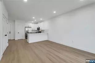 255 Ridge Road 307, Lyndhurst Township, NJ 07071 - Photo 10