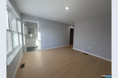 27 Isabella Avenue 1st Fl #1st Fl, Newark, NJ 07106 - Photo 26