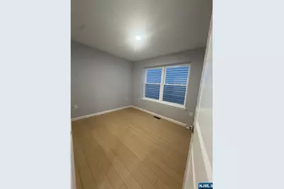 27 Isabella Avenue 1st Fl #1st Fl, Newark, NJ 07106 - Photo 14