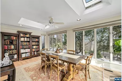 22 Knollwood Drive, Ho Ho Kus, NJ 07423 - Photo 8