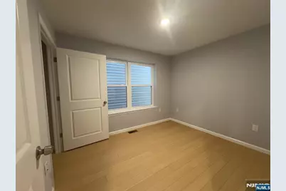 29 Isabella Avenue 1st Fl #1st Fl, Newark, NJ 07106 - Photo 16