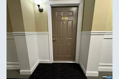 523 Bushes Lane 523 #523, Elmwood Park, NJ 07407 - Photo 4