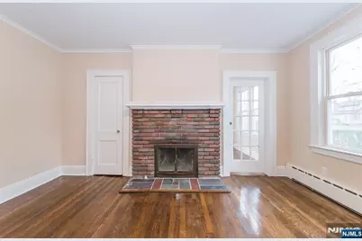 72 Claremont Avenue 1 #1, Verona, NJ 07044 - Photo 4
