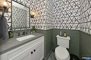 244 Ackerman Ave, Ho Ho Kus, NJ 07423 - Photo 16