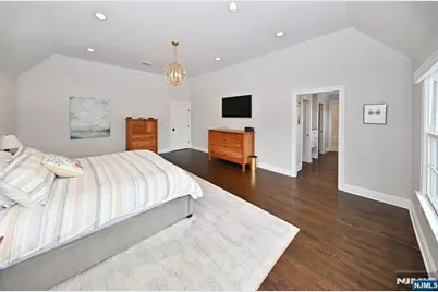 244 Ackerman Avenue, Ho Ho Kus, NJ 07423 - Photo 18