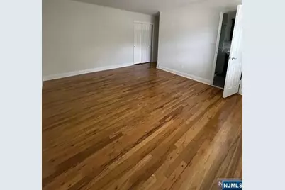 280-320 Oak Street 284B #284B, Ridgewood, NJ 07450 - Photo 8