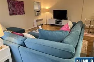 280-320 Oak Street 304C, Ridgewood, NJ 07450 - Photo 8